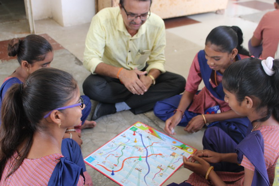 CLIMATE SCIENCE GAME, Bhiladi Primary School, (Gujcost.DST.Govt.Of Gujarat) Sept.9