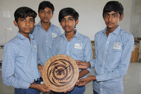 LASER CUTTING TECHNOLOGY,NATIONAL TECHNOLOGY DAY CELEBRATION,Dr.Kalam Innovative School,(Gujcost.DST.Govt.Of Gujarat) May 11th,2025