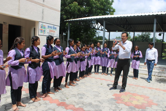 SOLAR OBSERVATIONS-Jarakhiya Plot School,(Gujcost.DST.Govt.Of Gujarat),,Sept.11th, 2025