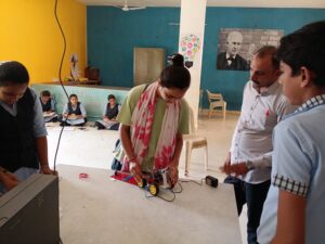 IP OFFICER VISITED ATL LAB SHRI SWAMINARAYAN GURUKUL CHITAL