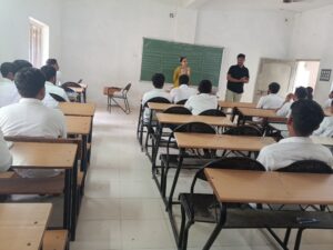 KAMANI PRATAPRAY SCIENCE COLLAGE STUDENTS WERE GIVEN INFORMATION ABOUT INTELLETUAL PROPERTY AND AN IN-DEPTH UNDERSTANDING.
